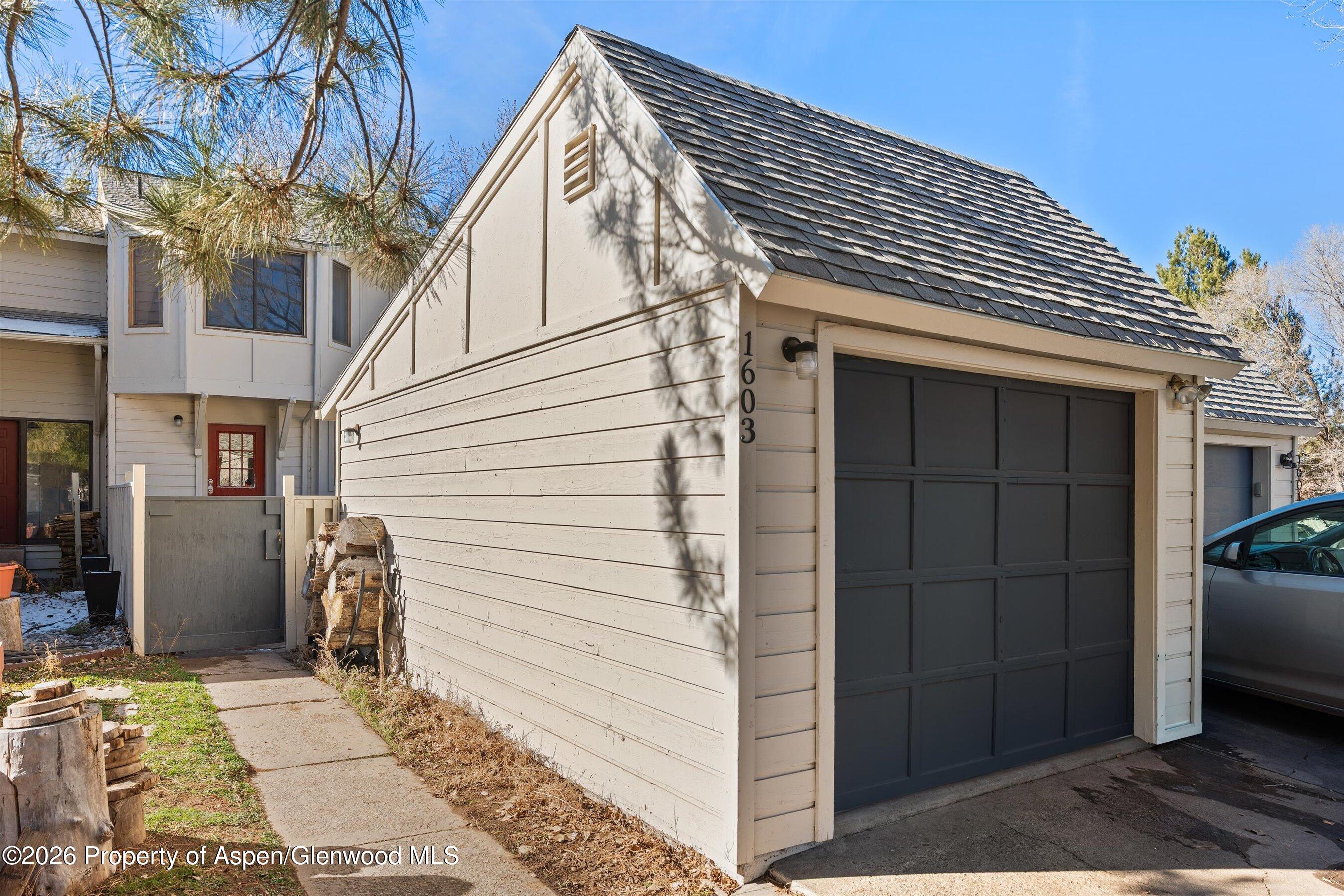 1603 Defiance Drive Carbondale, CO 81623 - Photo 3 of 26 09-1603DefianceDr_26011409