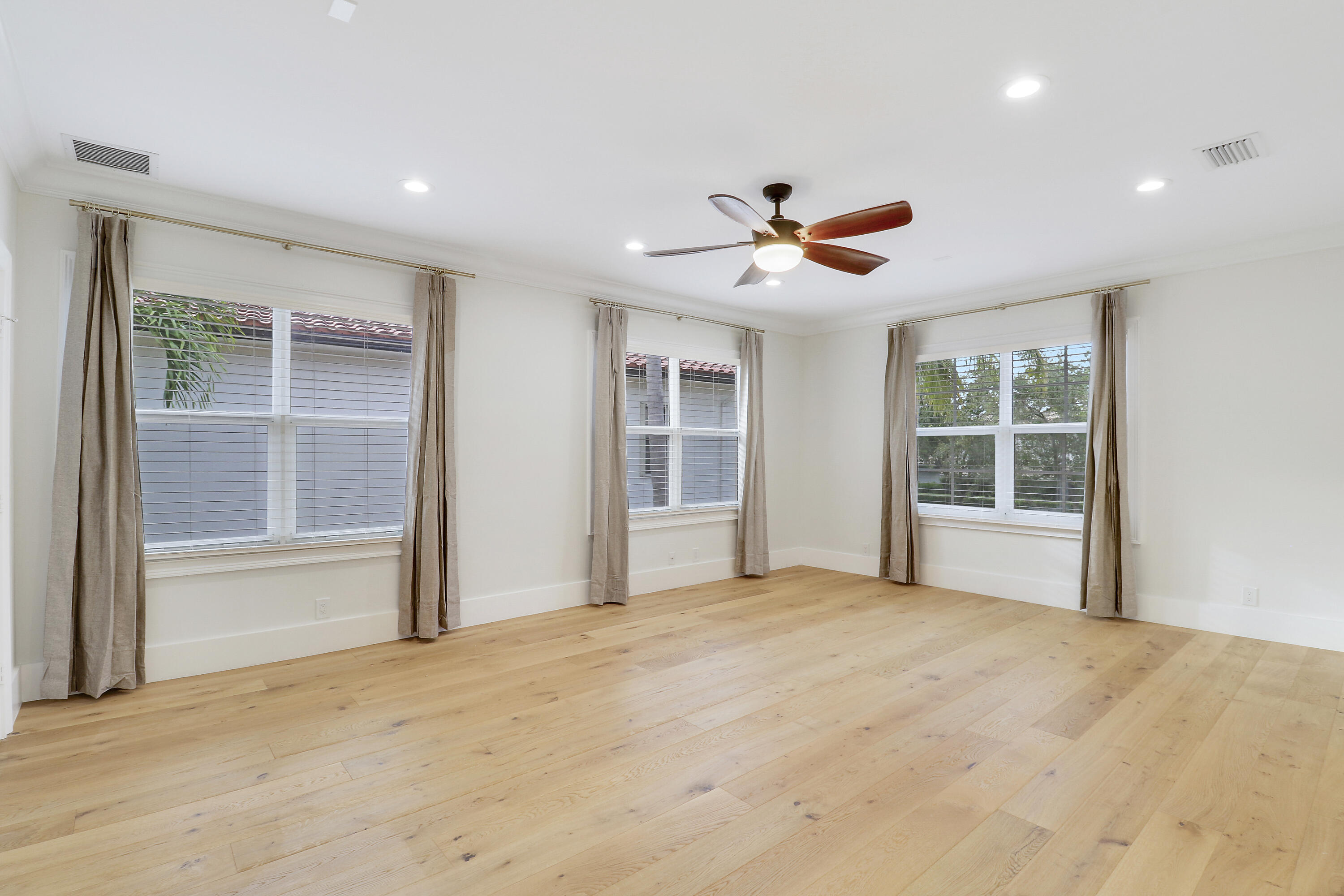 142 Segovia Way Jupiter, FL 33458 - Photo 28 of 52 Upstairs Primary