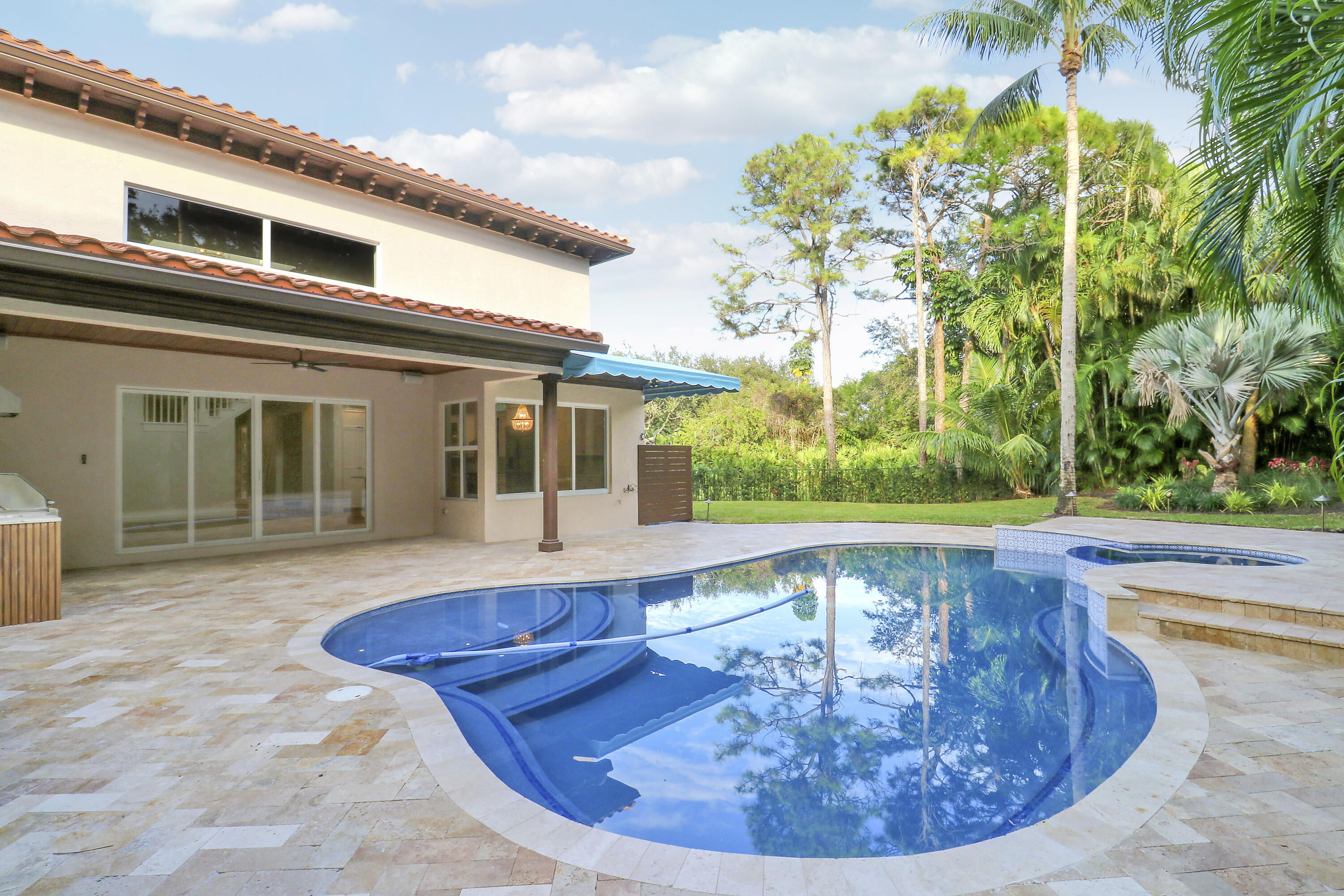 142 Segovia Way Jupiter, FL 33458 - Photo 46 of 52 Pool and Yard