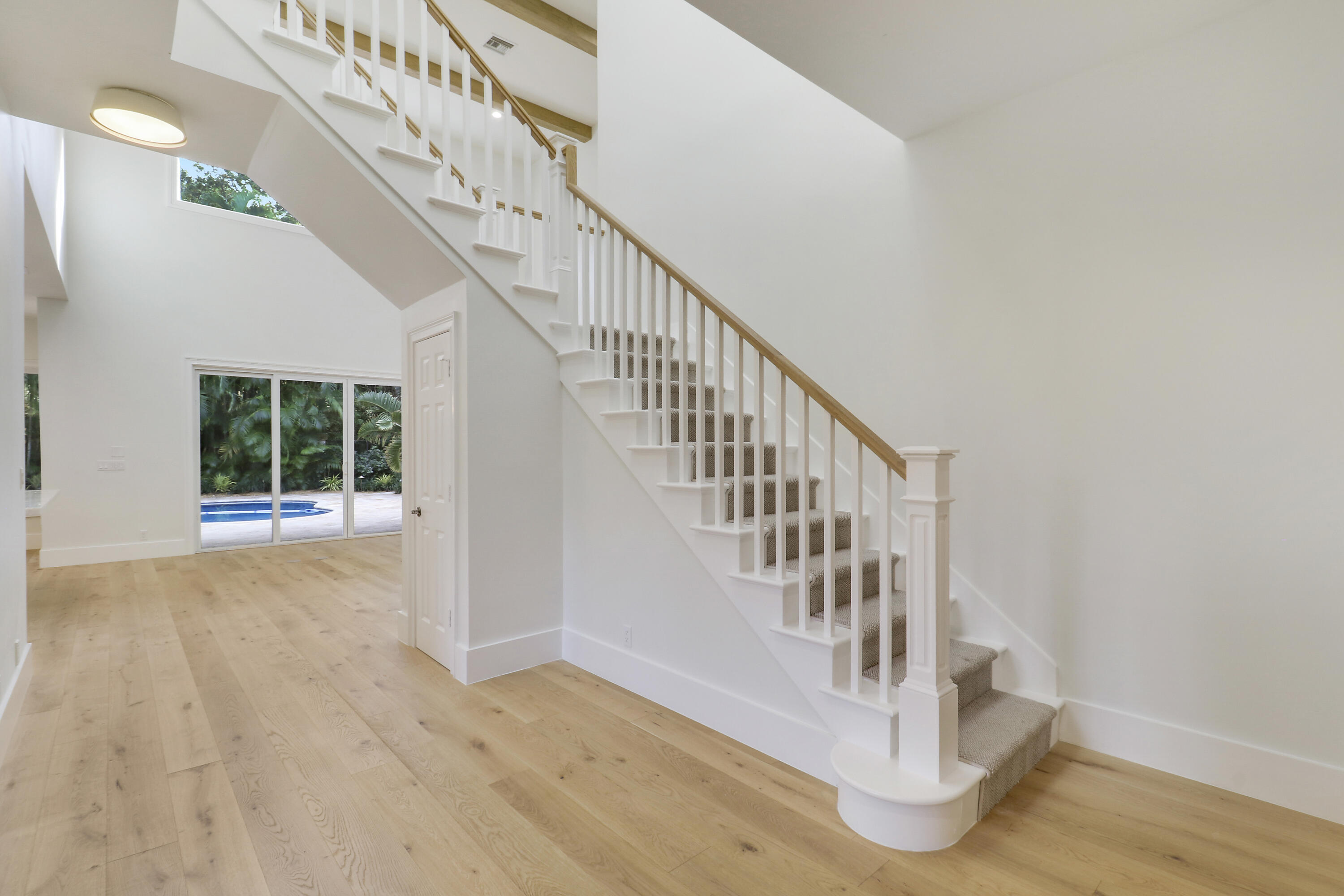 142 Segovia Way Jupiter, FL 33458 - Photo 9 of 52 Stairwell