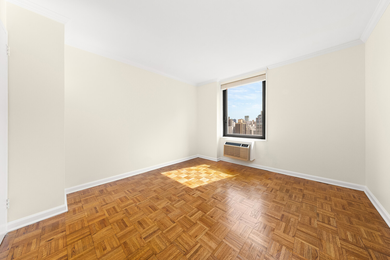 1641 3rd Avenue, Unit 22A Manhattan, NY 10128 - Photo 5 of 10 Gallery Image 5