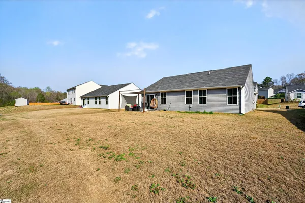$285,500 | 138 Barrington Creek Road, Piedmont, SC 29673