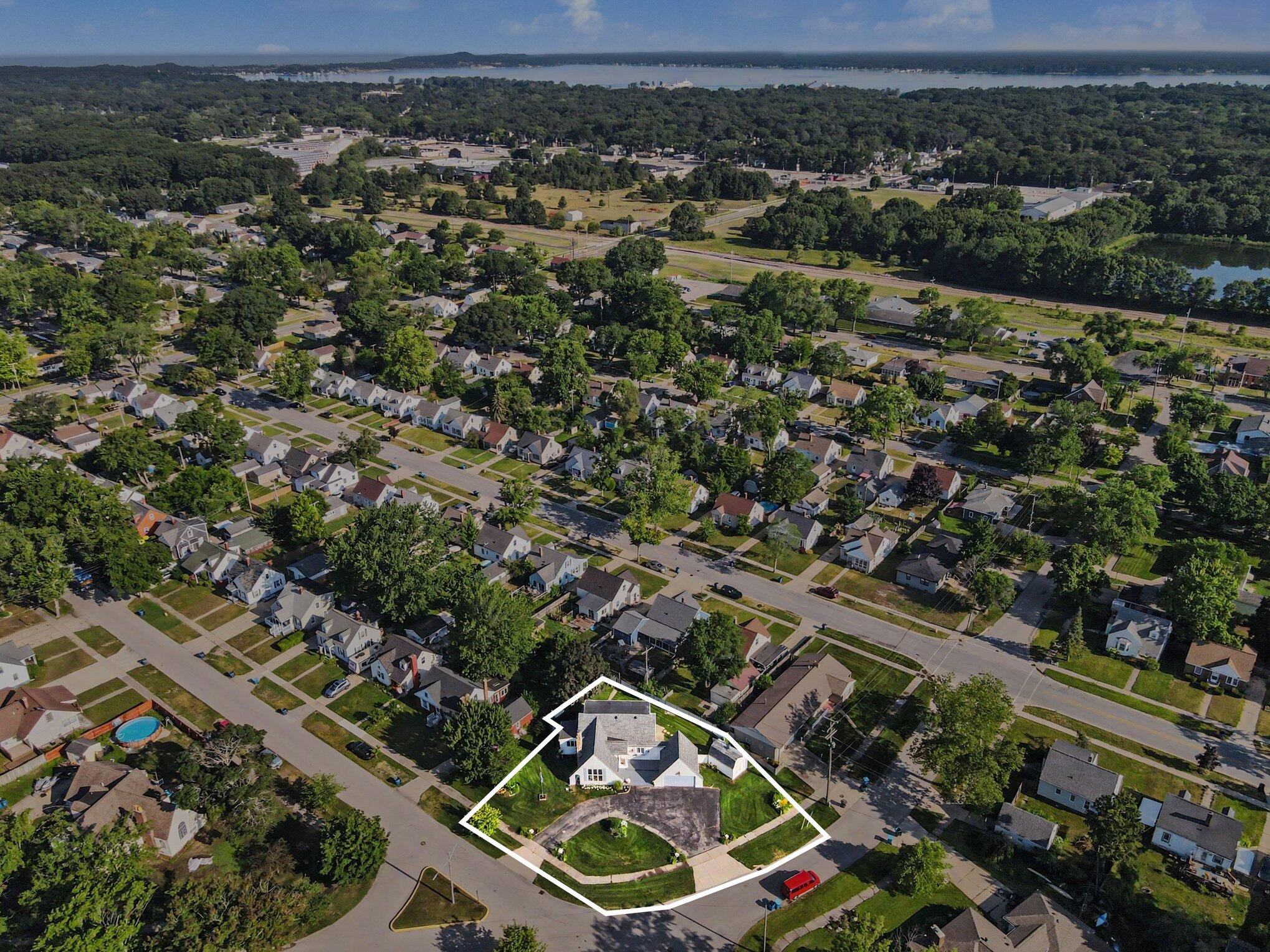 2933 Dawes Road Muskegon, MI 49441 - Photo 67 of 77 074_dji_0222_lotline_995