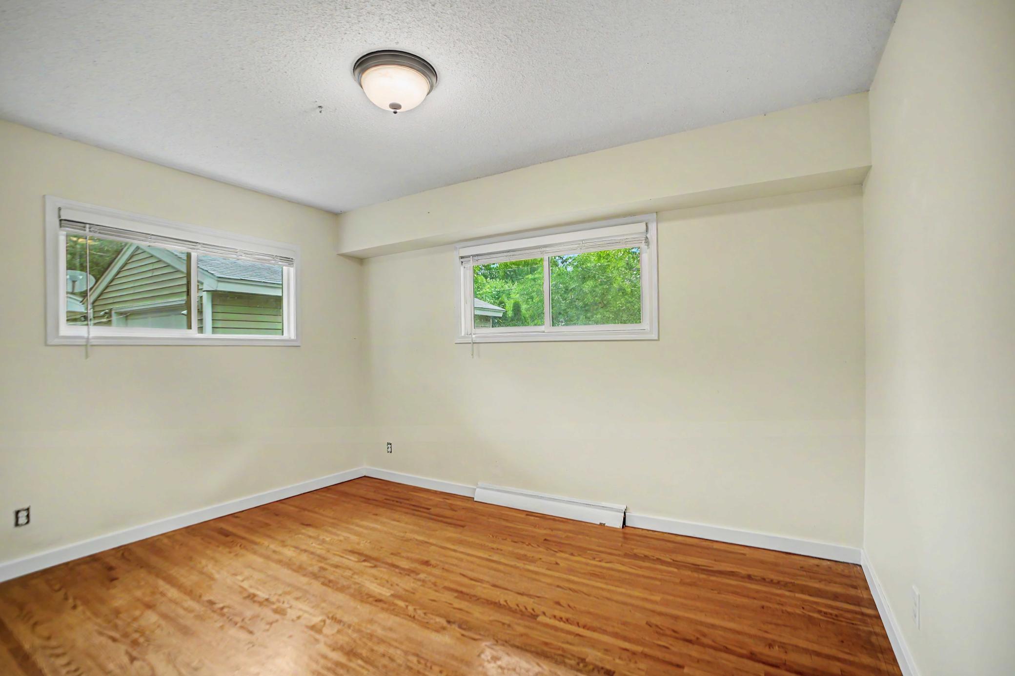 3674 McKnight Road North White Bear Lake, MN 55110 - Photo 20 of 41