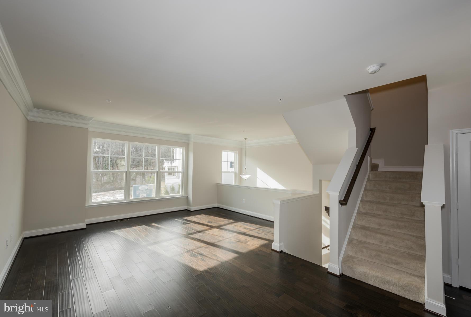 2594 Twin Birch Road Hanover, MD 21076 - Photo 2 of 27 Living Room