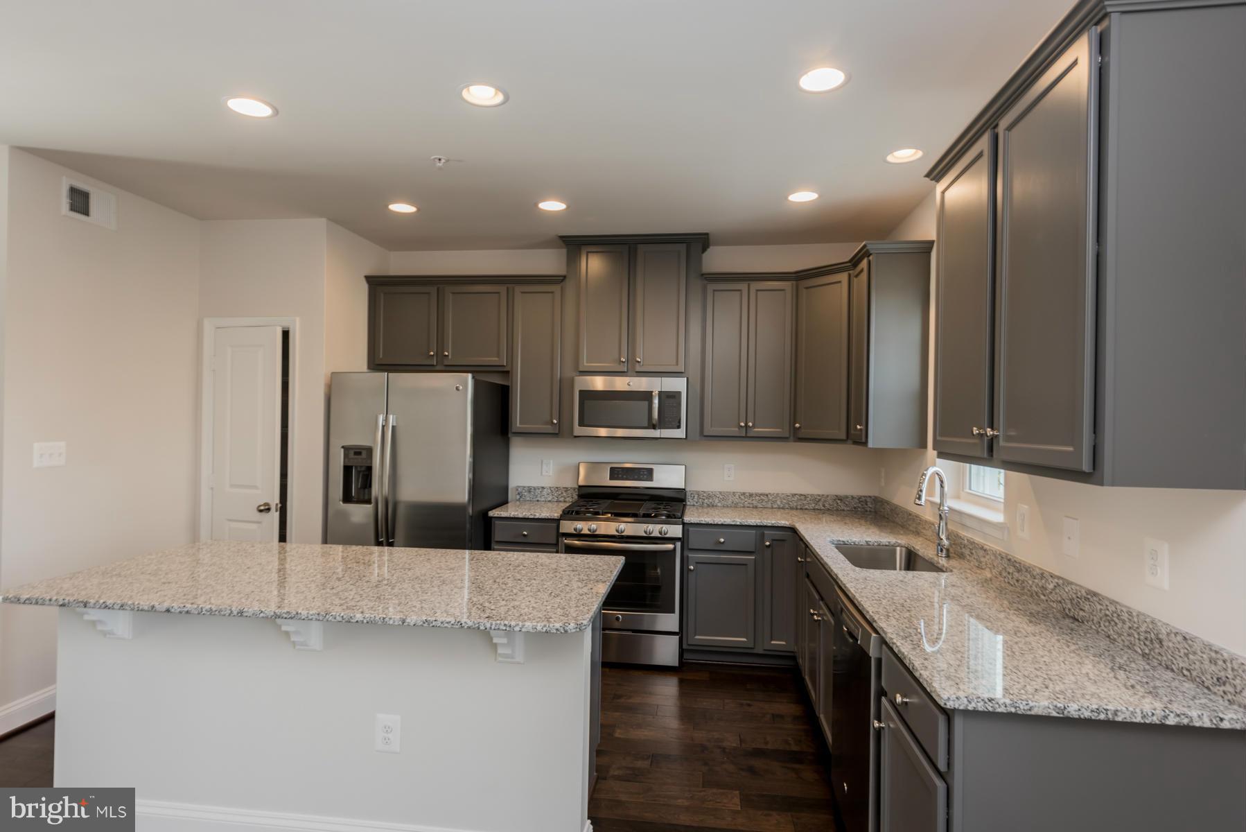2594 Twin Birch Road Hanover, MD 21076 - Photo 9 of 27 Kitchen