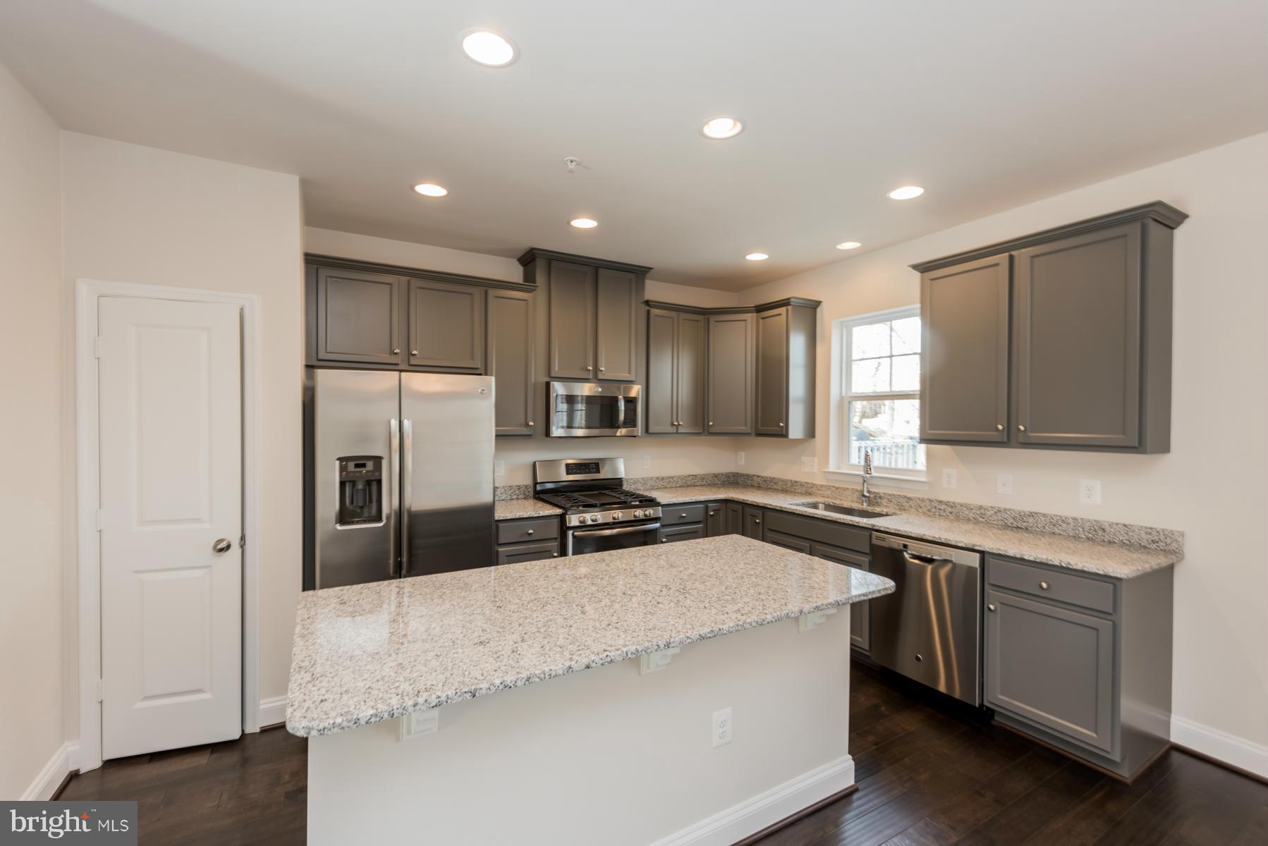 2594 Twin Birch Road Hanover, MD 21076 - Photo 10 of 27 Kitchen