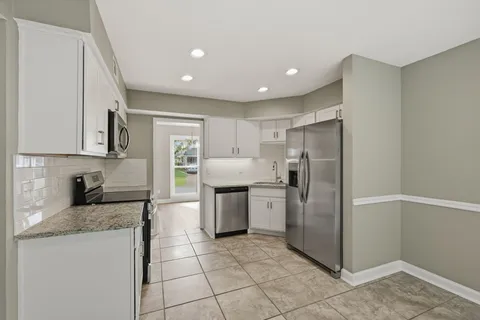 $360,000 | 548 Heritage Lane, Madison, TN 37115