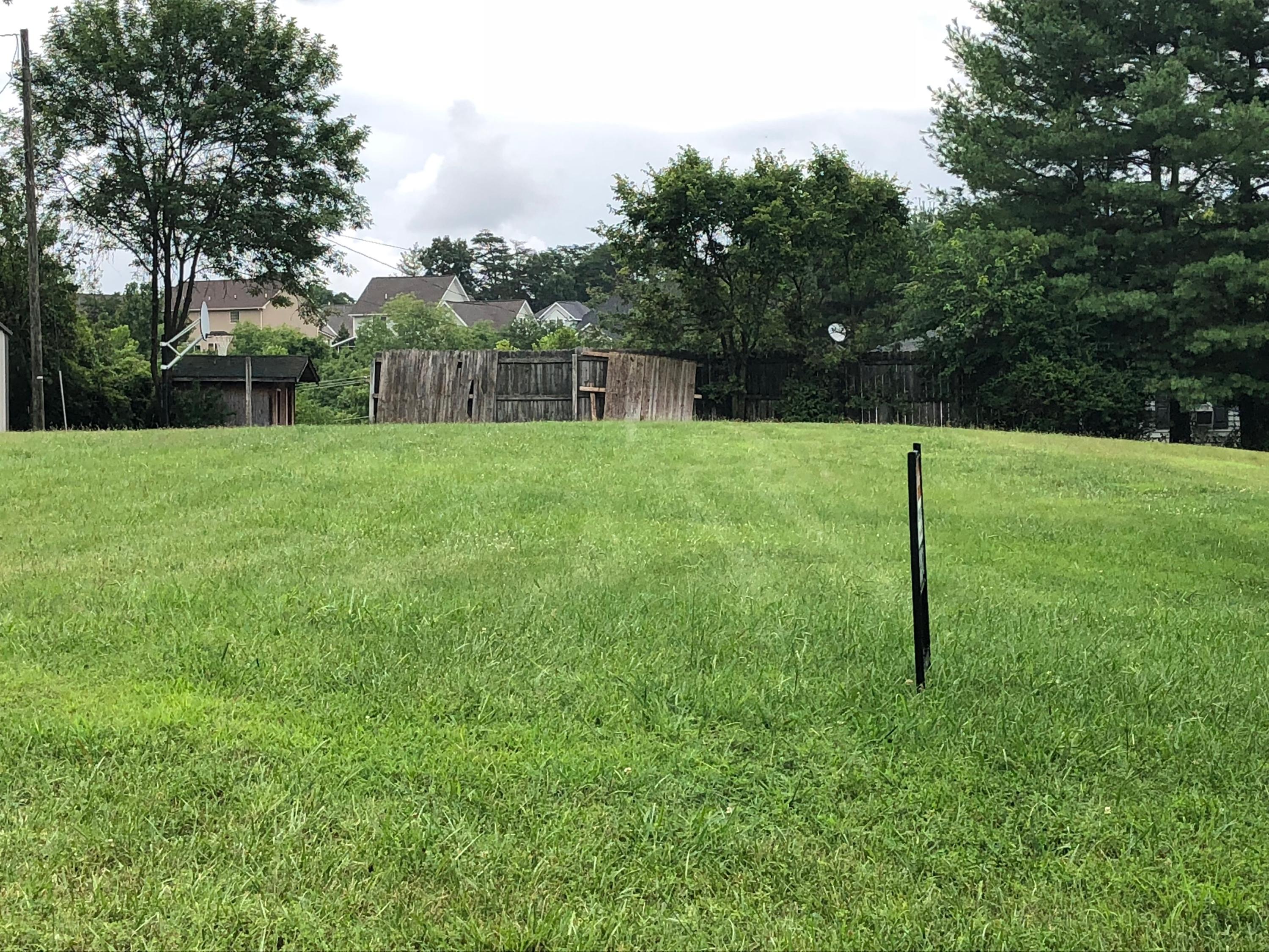 913 North Mill Road Salem, VA 24153 - Photo 1 of 1 NORTH MILL LOT