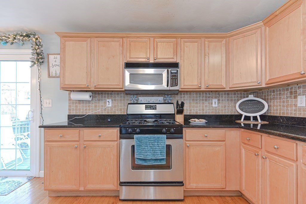 188 Tyngsboro Road, Unit 1 Chelmsford, MA 01863 - Photo 11 of 32