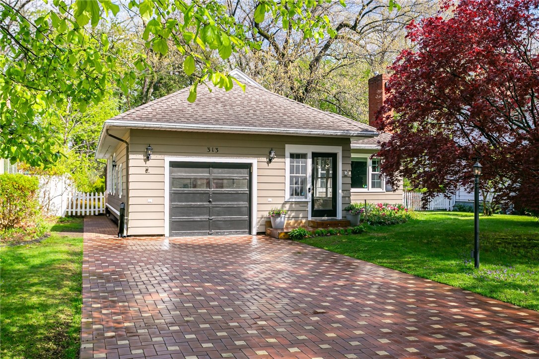 313 Winona Boulevard Irondequoit, NY 14617 - Photo 2 of 50