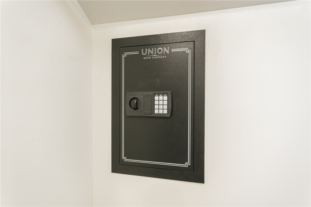 313 Winona Boulevard Irondequoit, NY 14617 - Photo 44 of 50