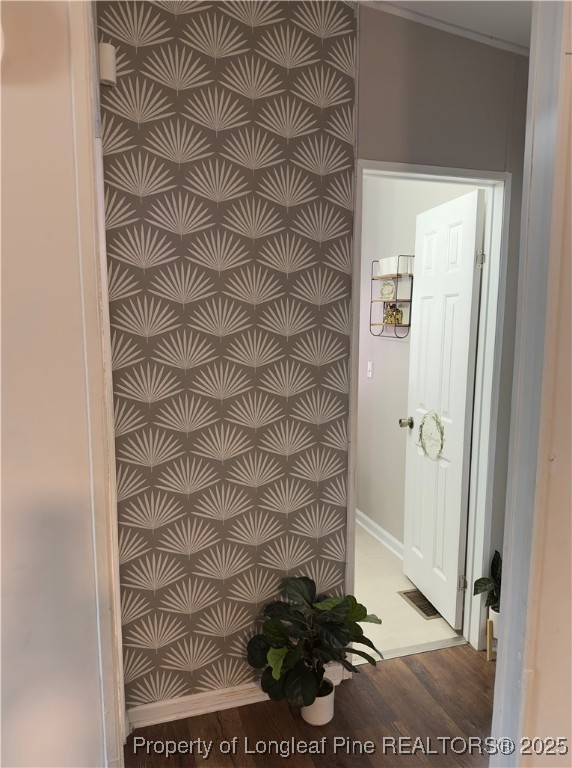 292 Grenada Road Fayetteville, NC 28306 - Photo 20 of 37 a picture of a bathroom with a shower curtain