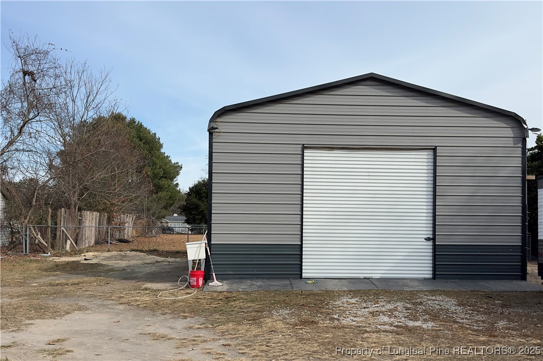 292 Grenada Road Fayetteville, NC 28306 - Photo 28 of 37 a front view of house