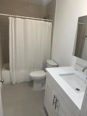 $2,350 | 101 Indian Mound Trail, Unit 2, Tavernier, FL 33070