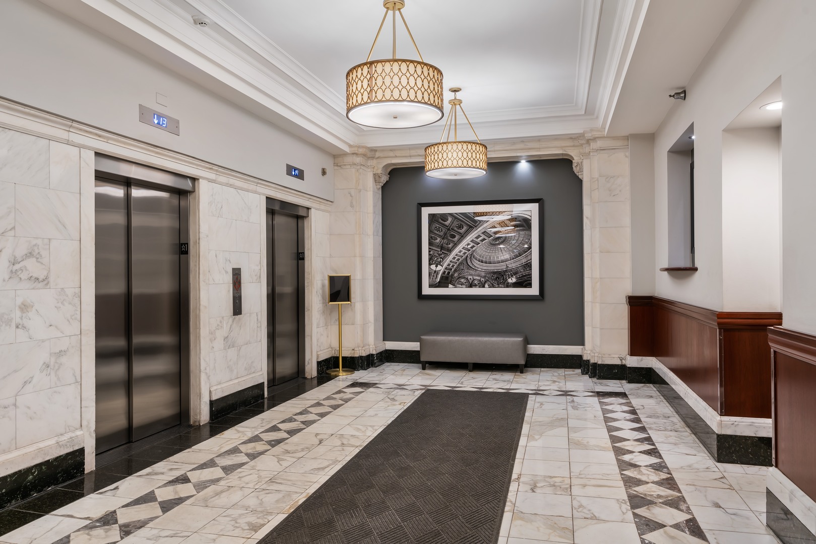 40 East 9th Street, Unit 1516 Chicago, IL 60605 - Photo 4 of 31