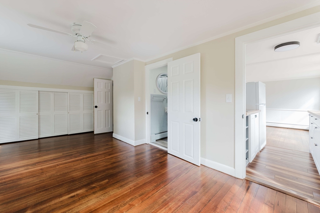 1324 Main Street Acushnet, MA 02743 - Photo 21 of 36