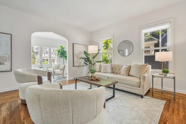 $3,700 | 1621 West 25th Street, Unit 1, Minneapolis, MN 55405