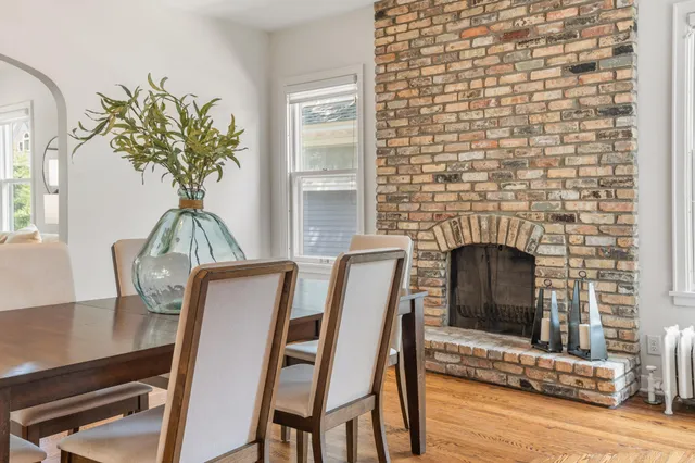 $3,700 | 1621 West 25th Street, Unit 1, Minneapolis, MN 55405