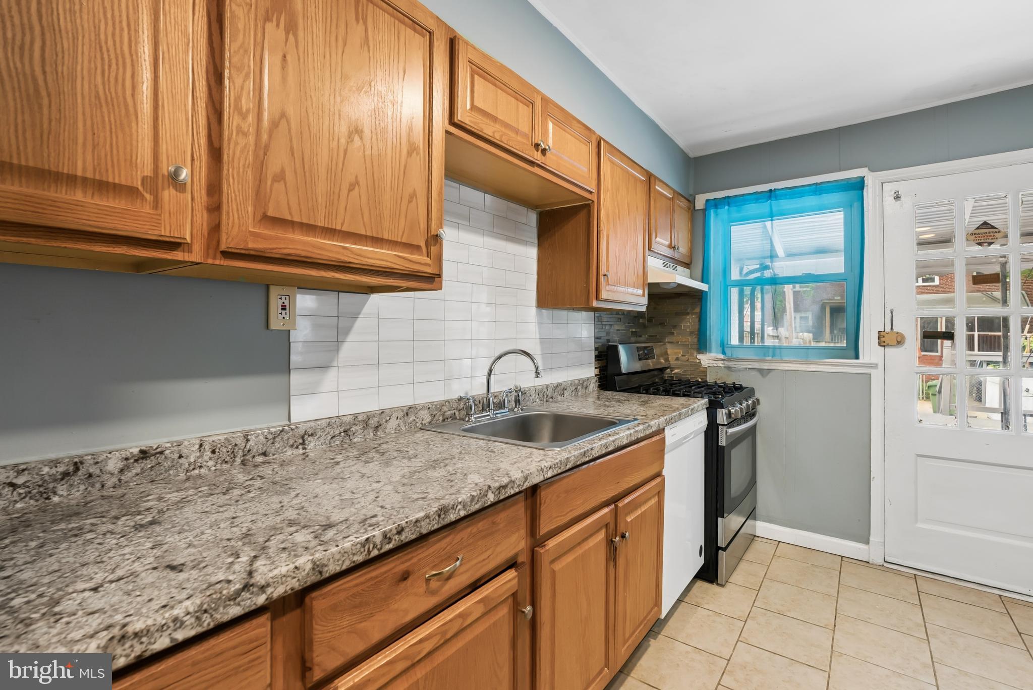 5621 Clearspring Road Baltimore, MD 21212 - Photo 9 of 30