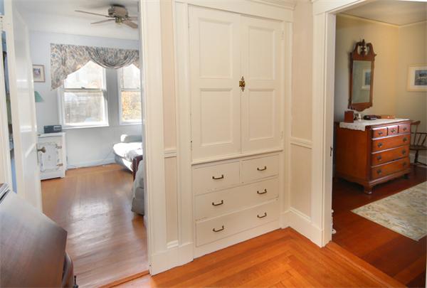 67 Sutherland Road Arlington, MA 02476 - Photo 14 of 24