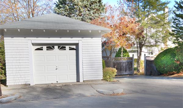 67 Sutherland Road Arlington, MA 02476 - Photo 18 of 24