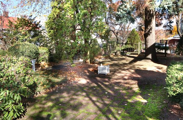 67 Sutherland Road Arlington, MA 02476 - Photo 21 of 24