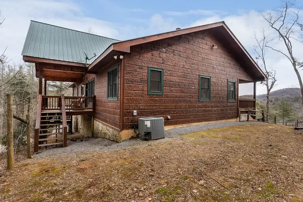 $799,900 | 197 Cashes Valley, Cherry Log, GA 30522