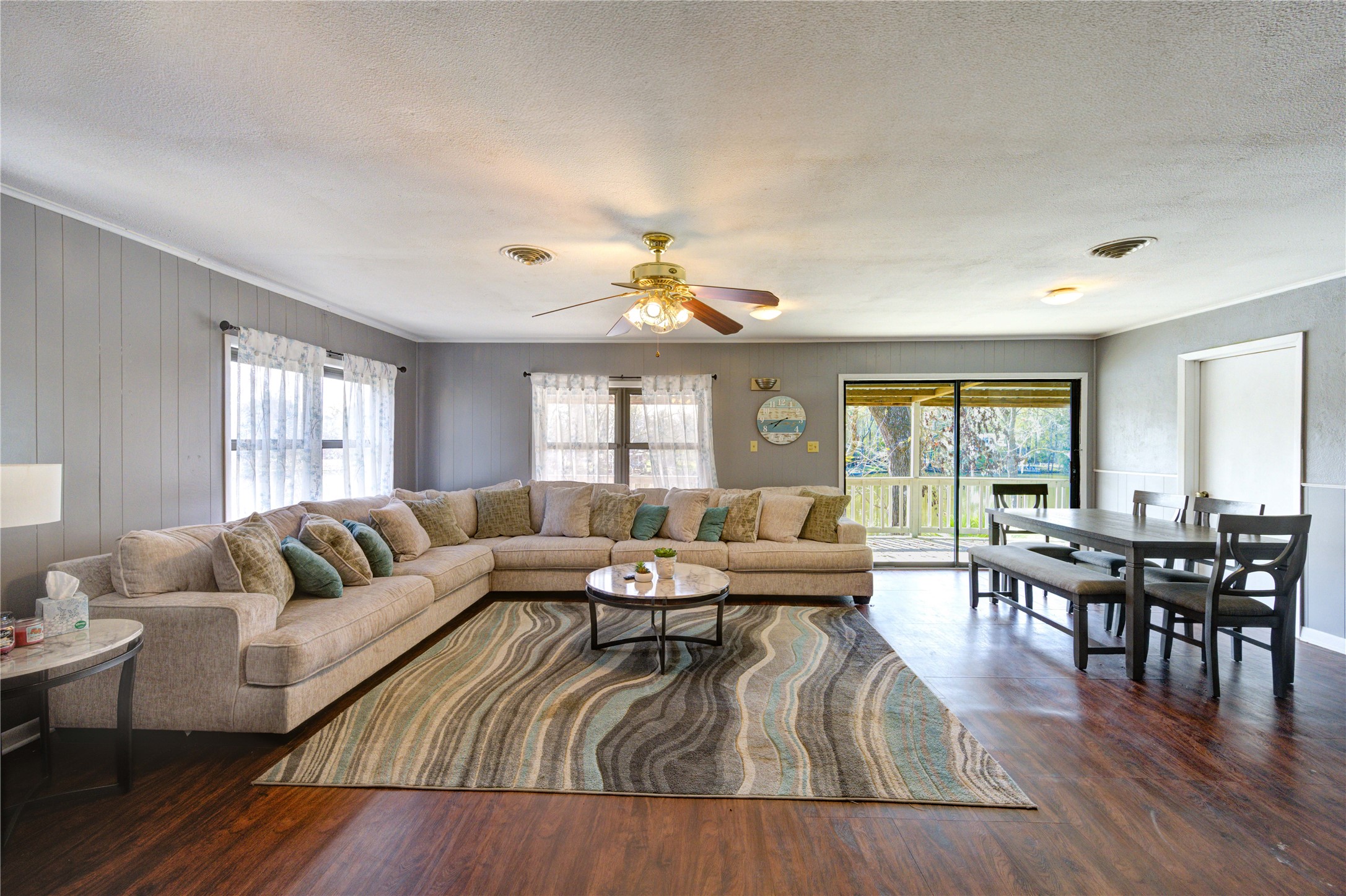 232 Hideaway Lane Goodrich, TX 77335 - Photo 9 of 34 Main Living Area