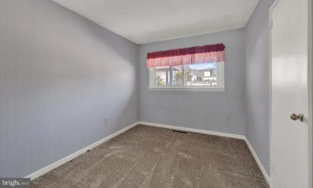 $256,900 | 3813 Sylvan Drive, York, PA 17402