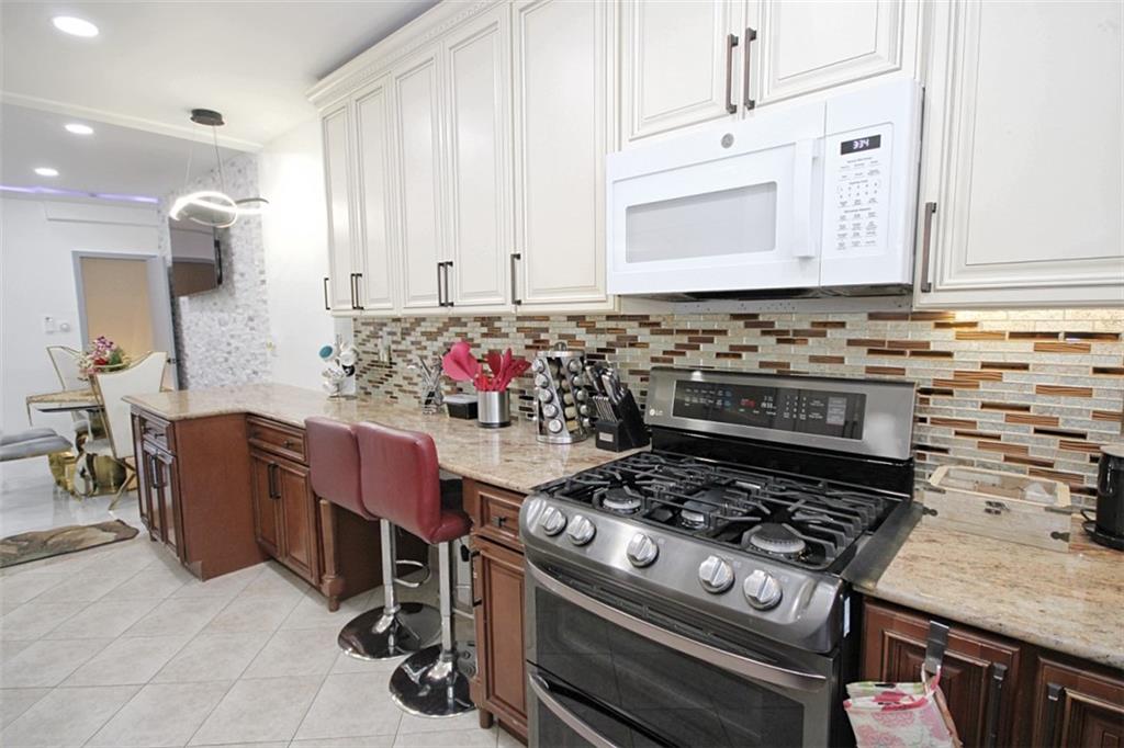 1075 Bay Ridge Parkway Brooklyn, NY 11228 - Photo 15 of 31