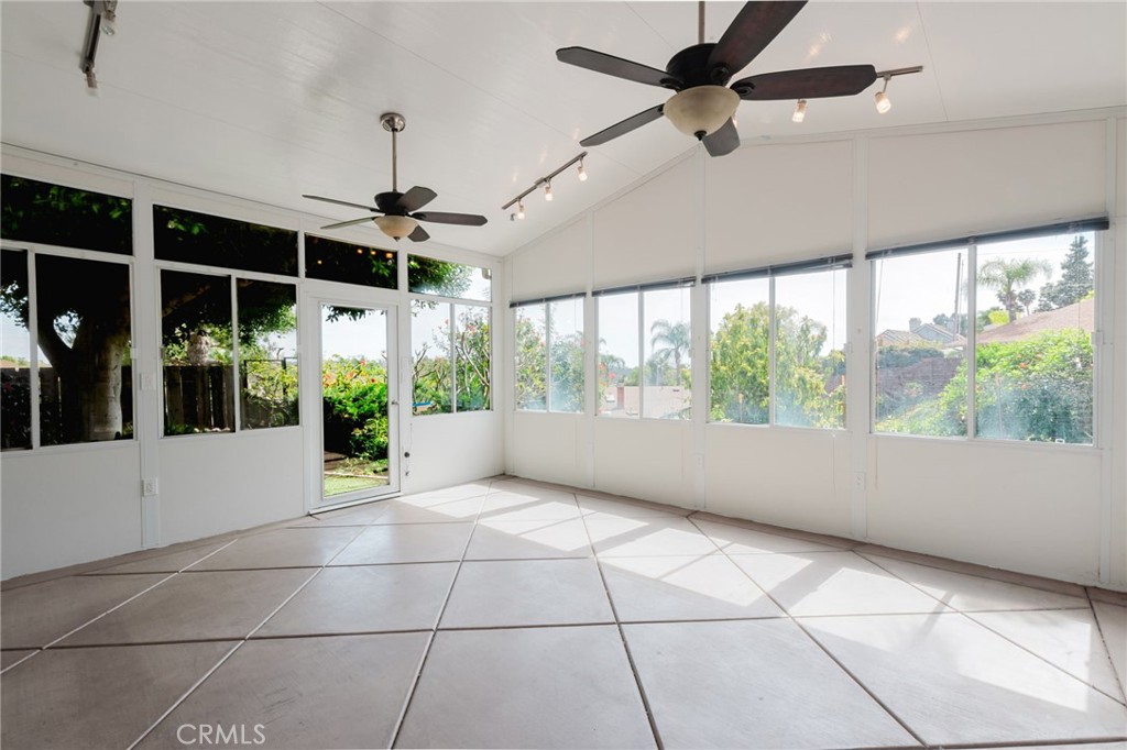 1901 Laurel Road Oceanside, CA 92054 - Photo 30 of 54 Sunroom