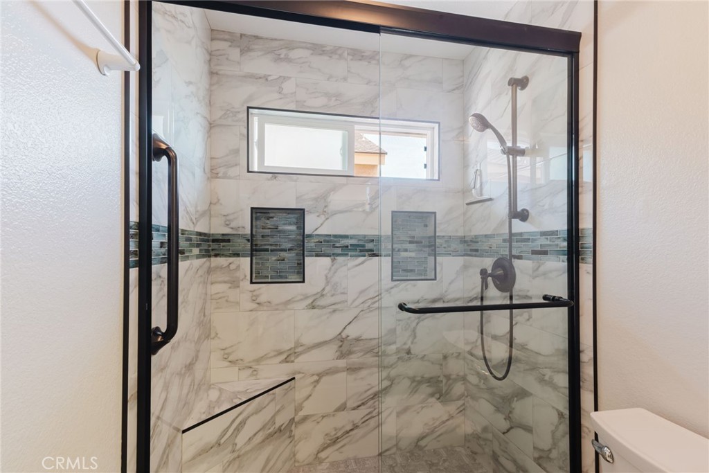 1901 Laurel Road Oceanside, CA 92054 - Photo 31 of 54 Walk in shower in the Guest bathroom