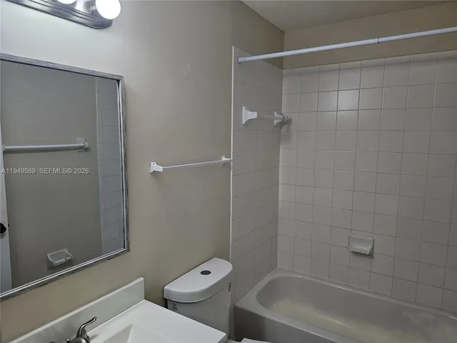 $2,000 | 2911 Southeast 13th Avenue, Unit 20349, Homestead, FL 33035