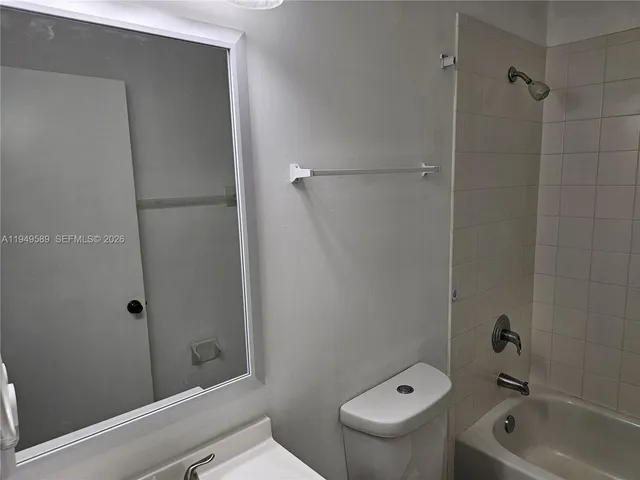 $2,000 | 2911 Southeast 13th Avenue, Unit 20349, Homestead, FL 33035