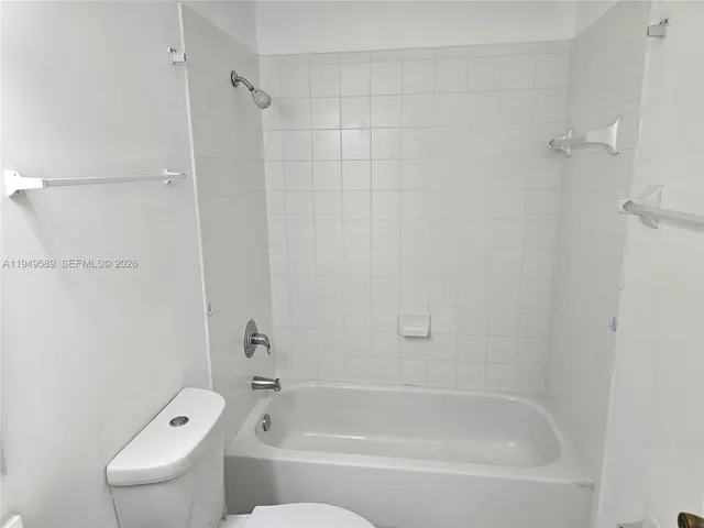 $2,000 | 2911 Southeast 13th Avenue, Unit 20349, Homestead, FL 33035