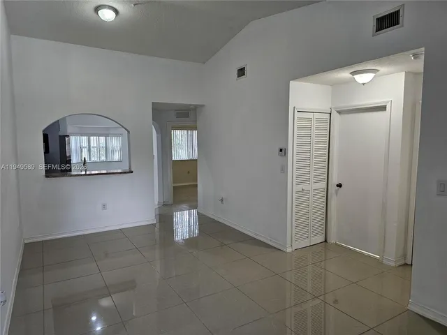 $2,000 | 2911 Southeast 13th Avenue, Unit 20349, Homestead, FL 33035