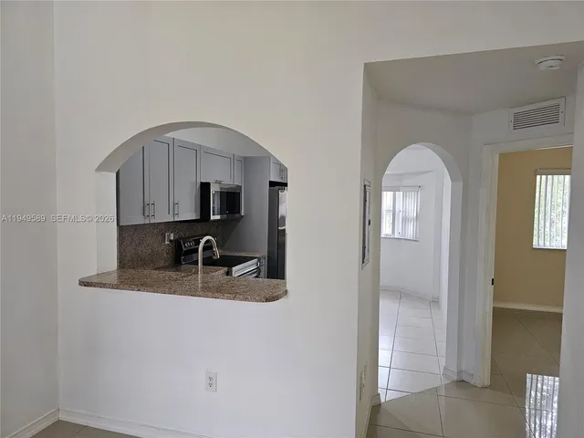 $2,000 | 2911 Southeast 13th Avenue, Unit 20349, Homestead, FL 33035