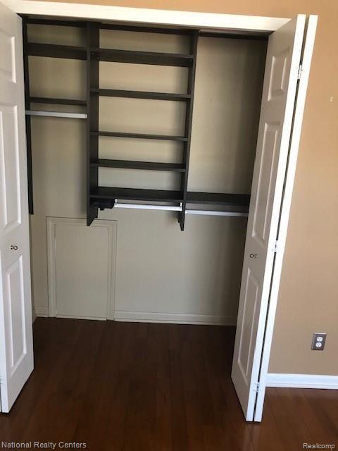 3769 South Wayne Road Wayne, MI 48184 - Photo 19 of 28