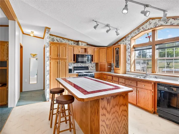 $264,900 | 4929 Pine Hill Road, Barre, NY 14411