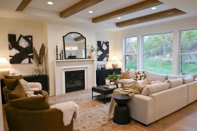 $1,198,549 | 5250 Polaris Lane North, Plymouth, MN 55446