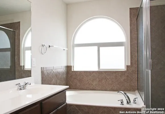 $1,995 | 547 Red Quill Nest, San Antonio, TX 78253