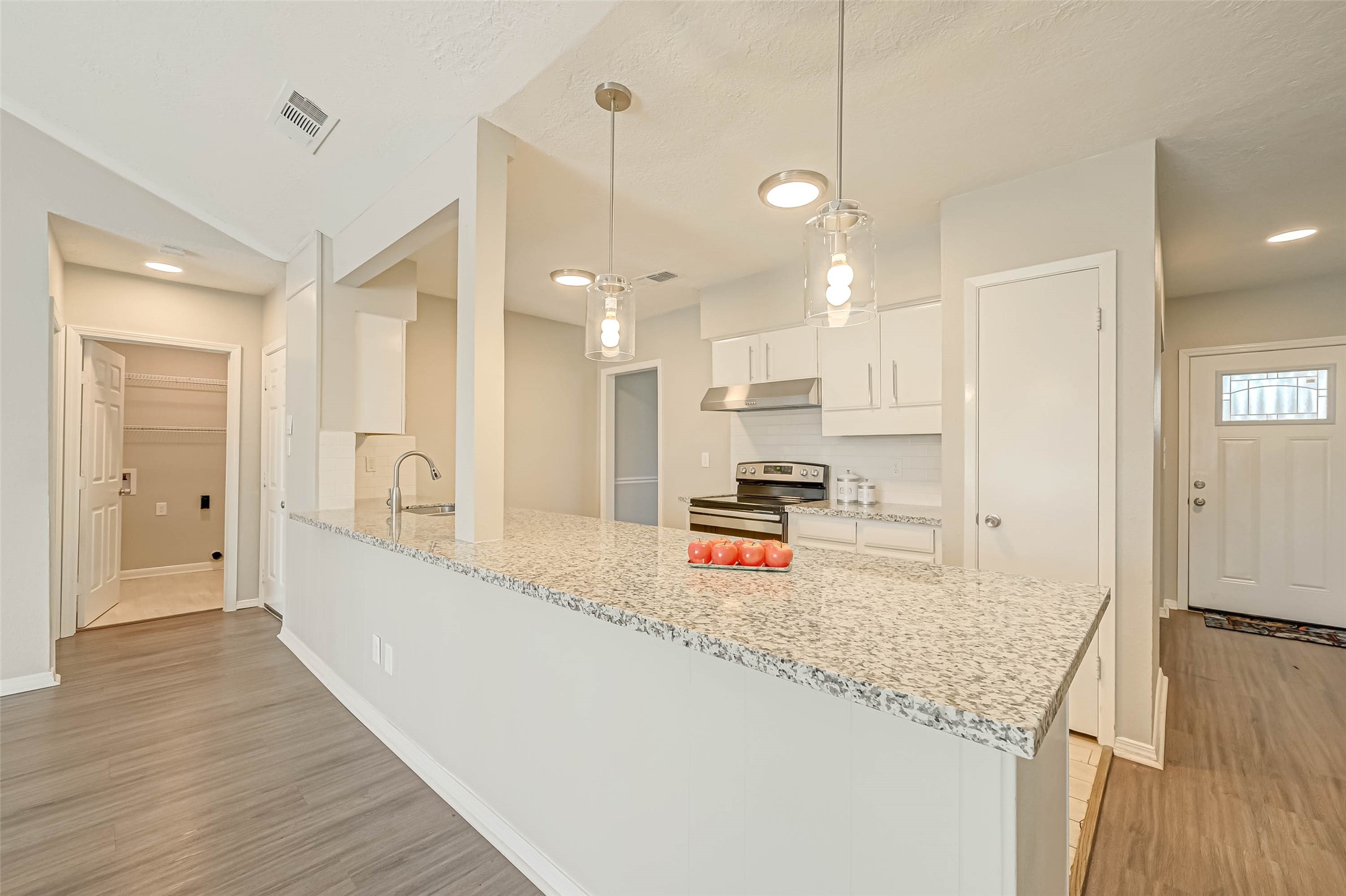 910 Redway Lane Houston, TX 77062 - Photo 11 of 23