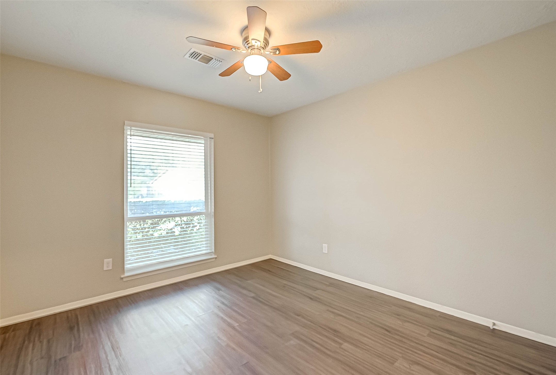 910 Redway Lane Houston, TX 77062 - Photo 15 of 23