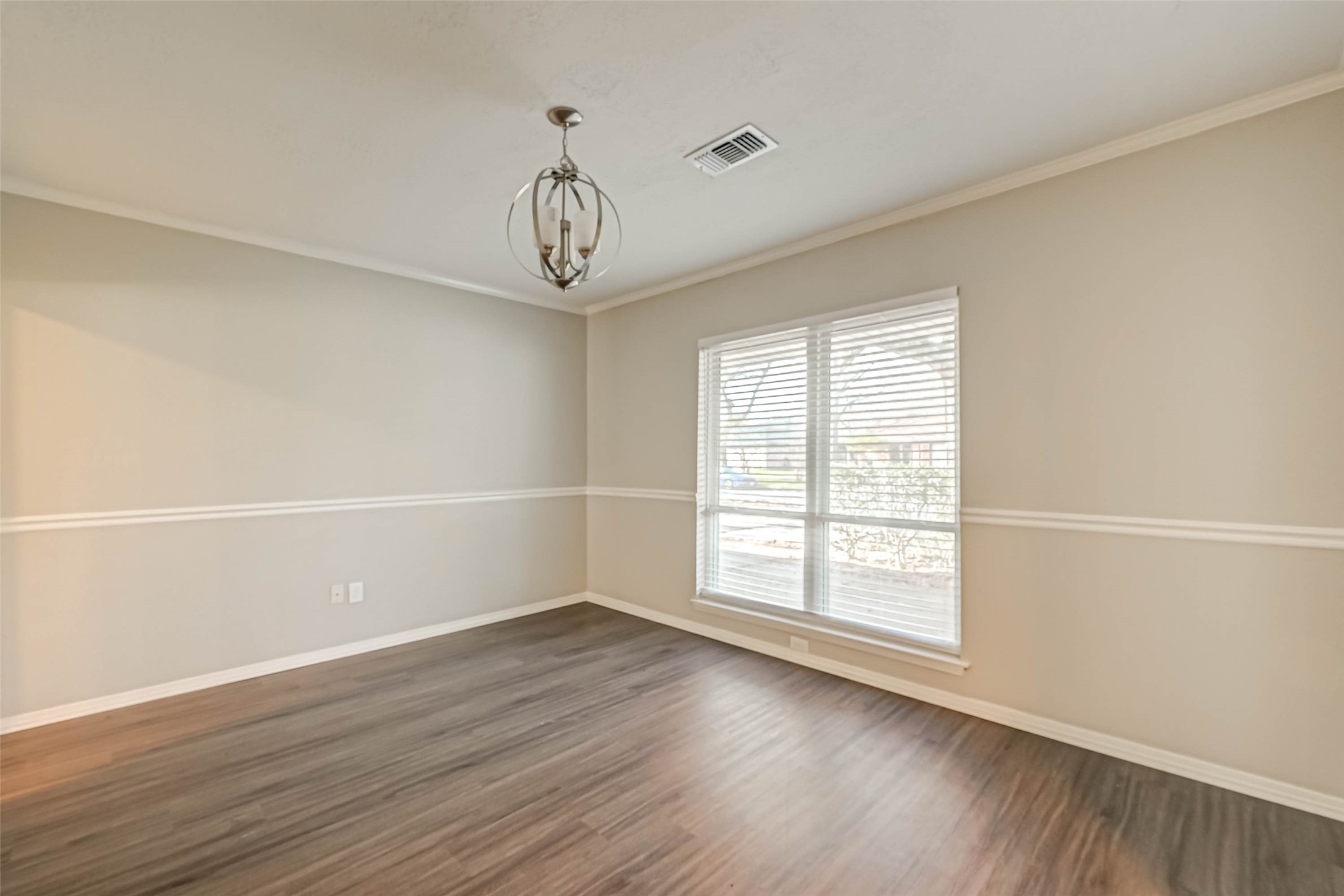 910 Redway Lane Houston, TX 77062 - Photo 5 of 23