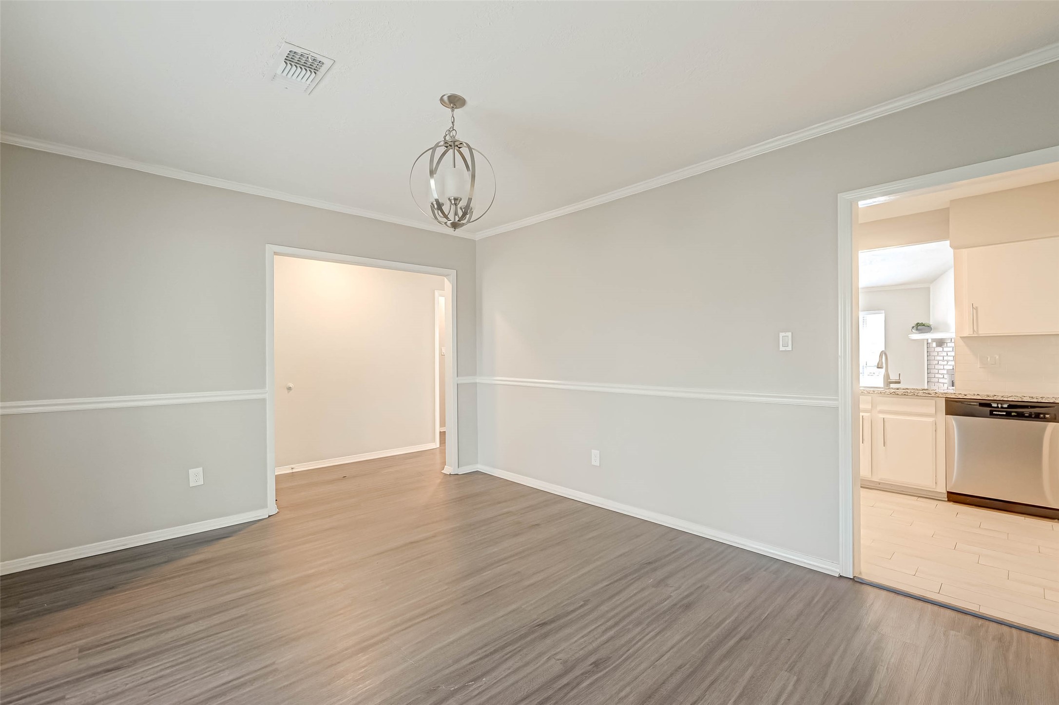 910 Redway Lane Houston, TX 77062 - Photo 6 of 23