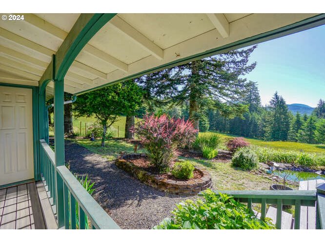 62 Mathews Road Washougal, WA 98671 - Photo 16 of 46 Gallery Image 16