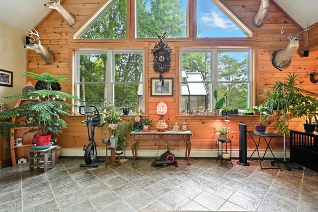 $685,000 | 146 Lone Indian Trail, Augusta, ME 04330