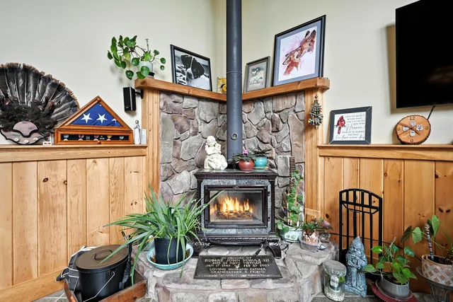 $685,000 | 146 Lone Indian Trail, Augusta, ME 04330