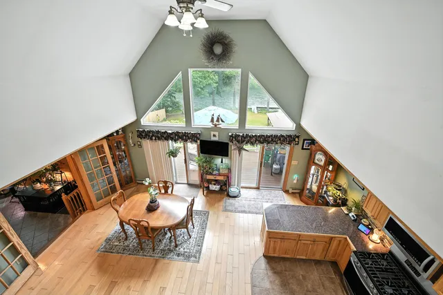 $685,000 | 146 Lone Indian Trail, Augusta, ME 04330